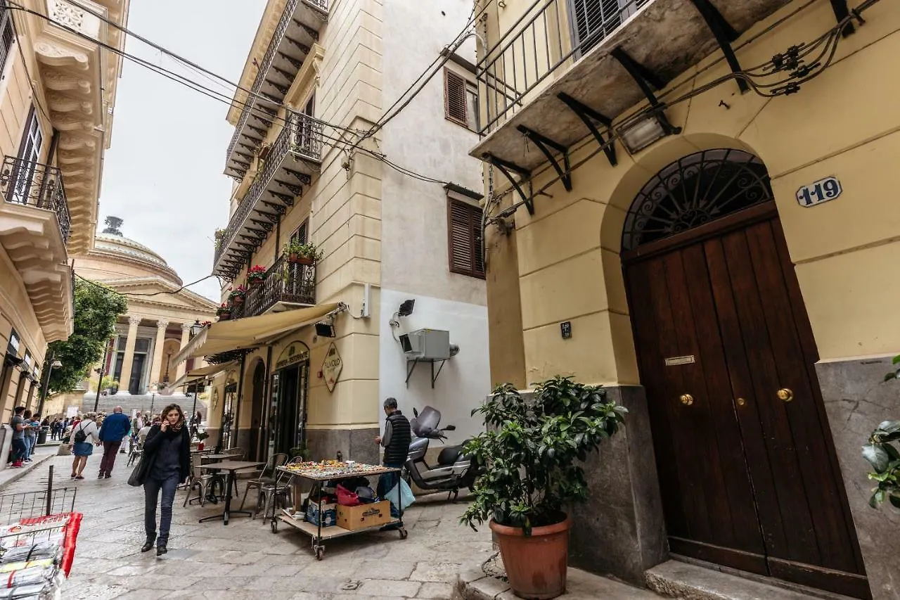 Casa Teatro Massimo Apartment Palermo Italy